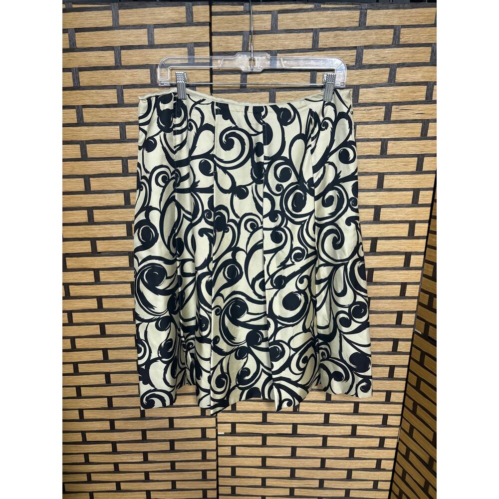 Talbots Tan And Black Silk Skirt Size 12‎